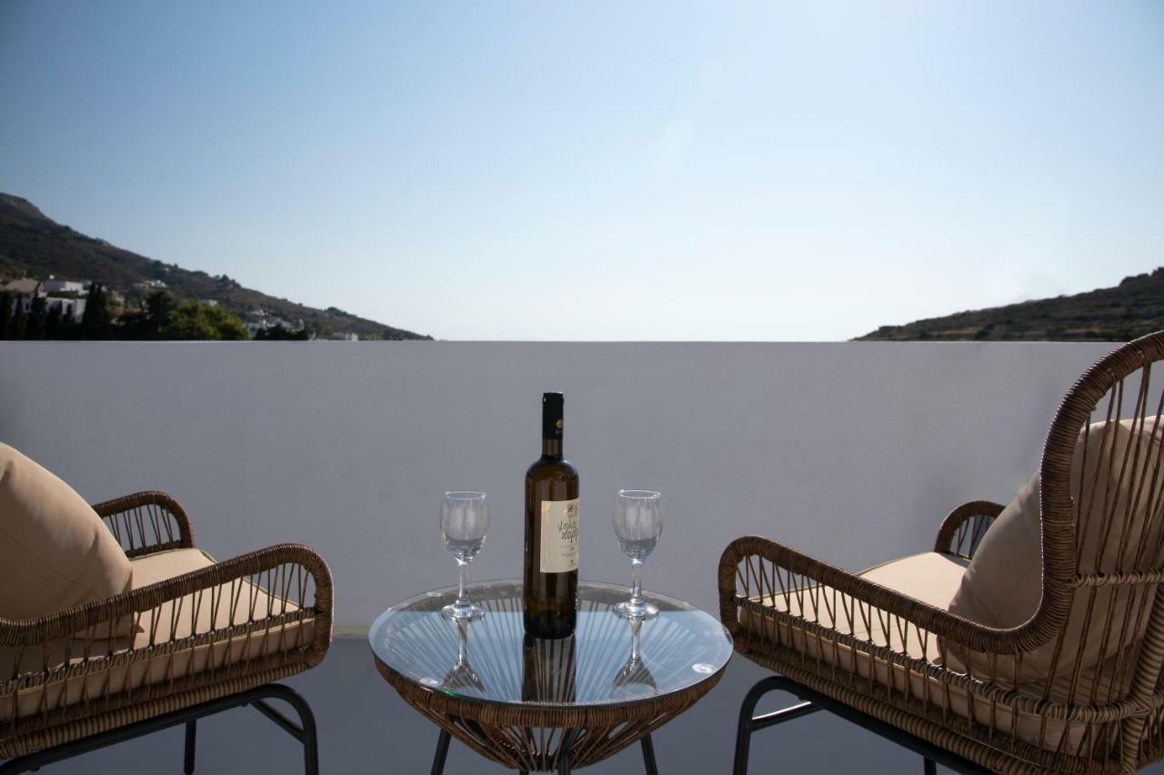 Paros Elitas Villas Екстериор снимка