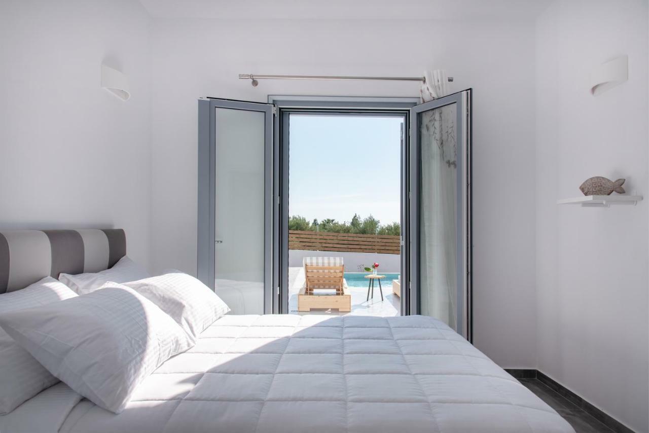 Paros Elitas Villas Екстериор снимка