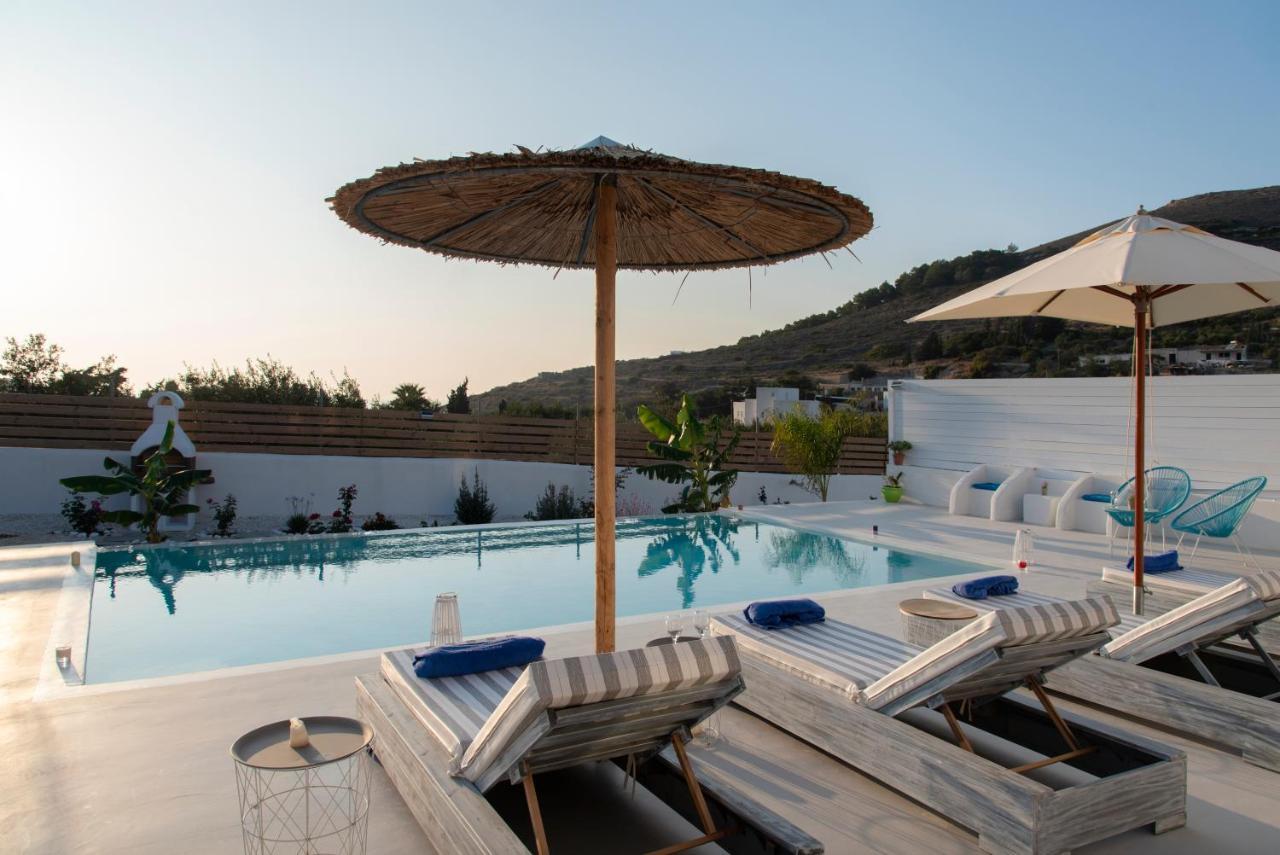 Paros Elitas Villas Екстериор снимка